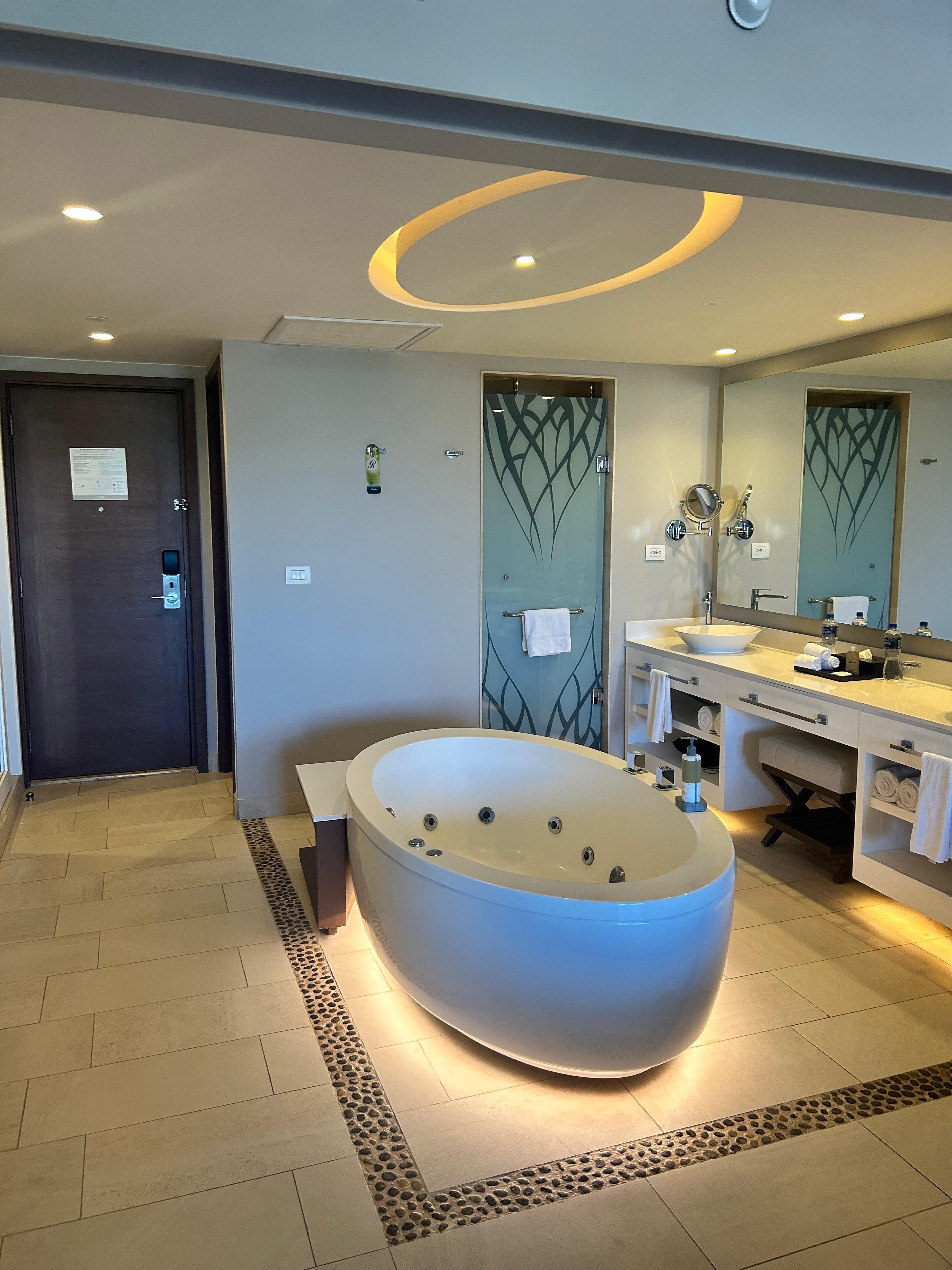 Entry way/ bathroom area