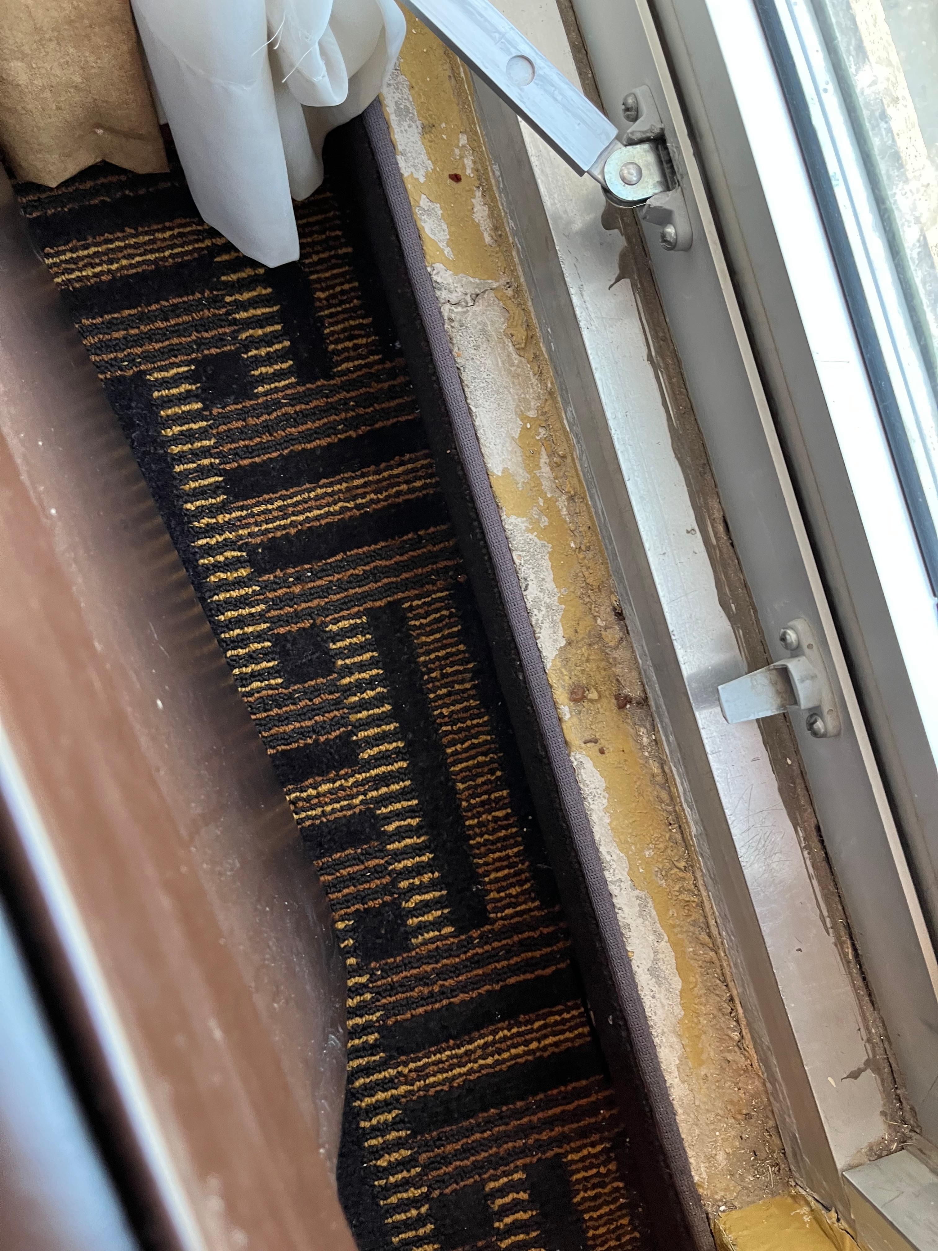  Very dirty along window sill. 