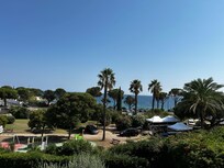 Vue depuis le balcon terrasse