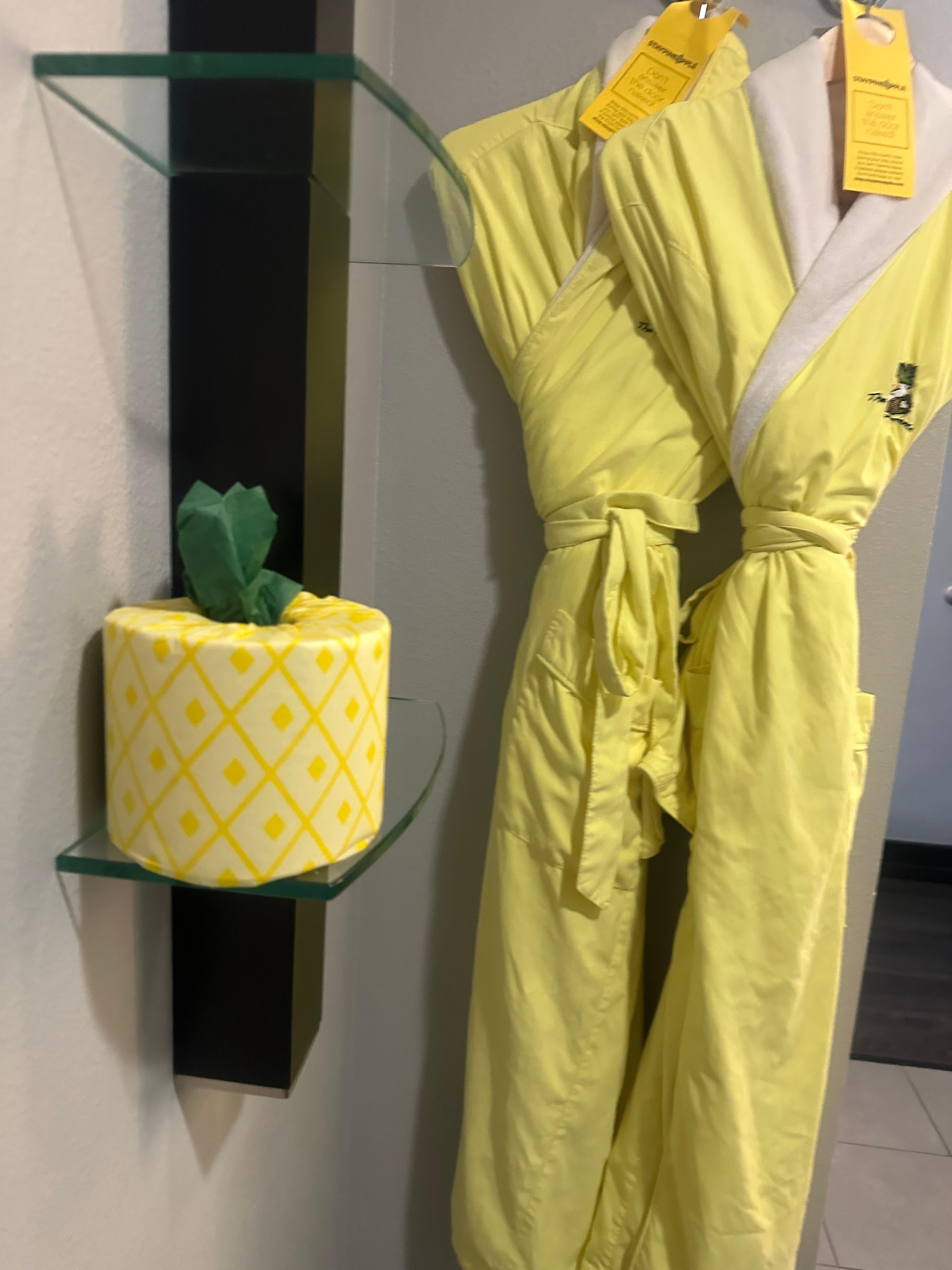 Cute pineapple 🍍 tp