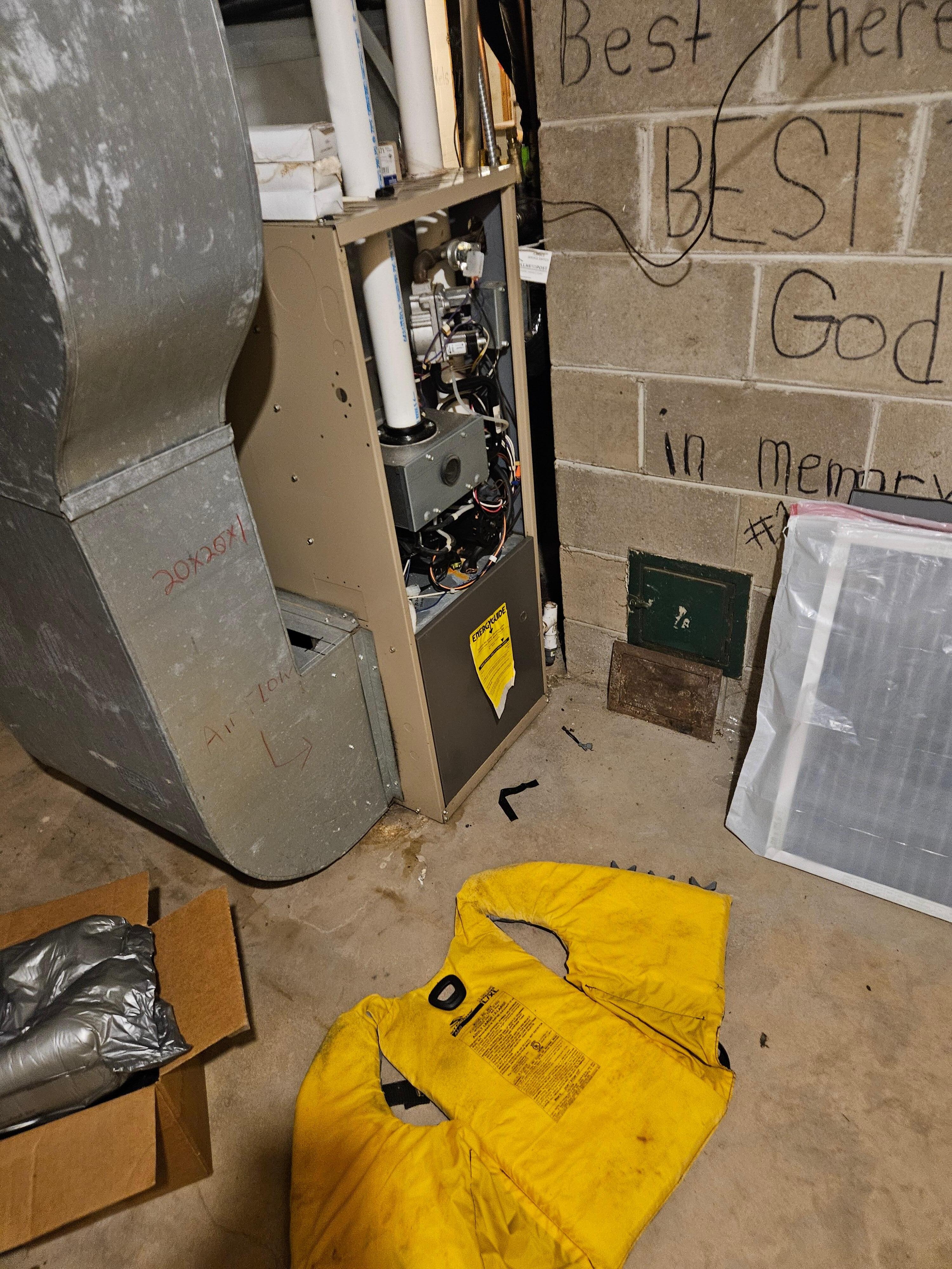 Someone came to fix the furnace/air conditioner and left. Never came back to finish the job. Owner never updated us what was going on with it. 