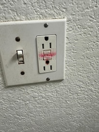 Burned receptical and no operational exhaust fan