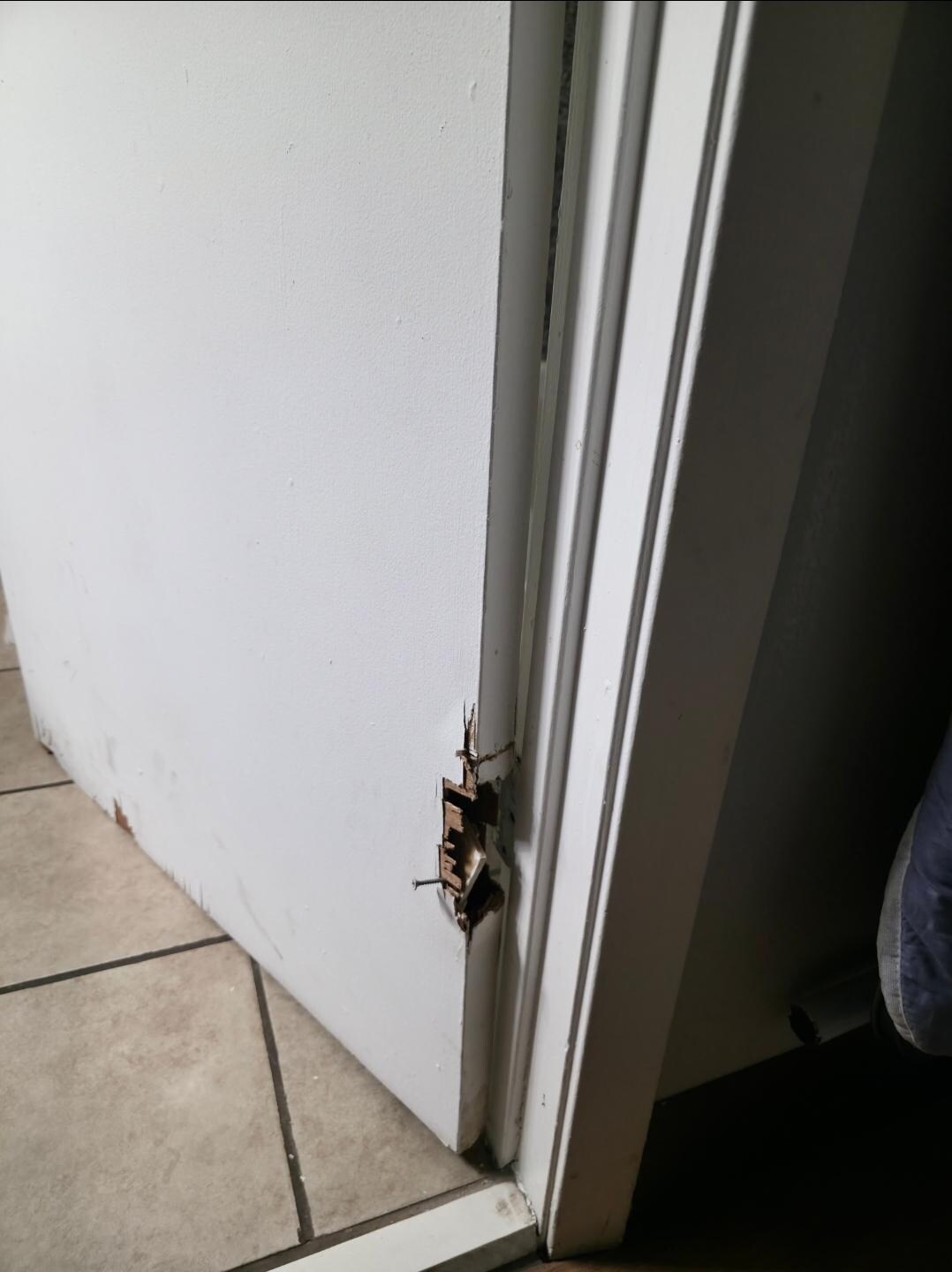 416 bathroom door broken off hinges