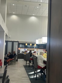 Nice breakfast room and food variety.