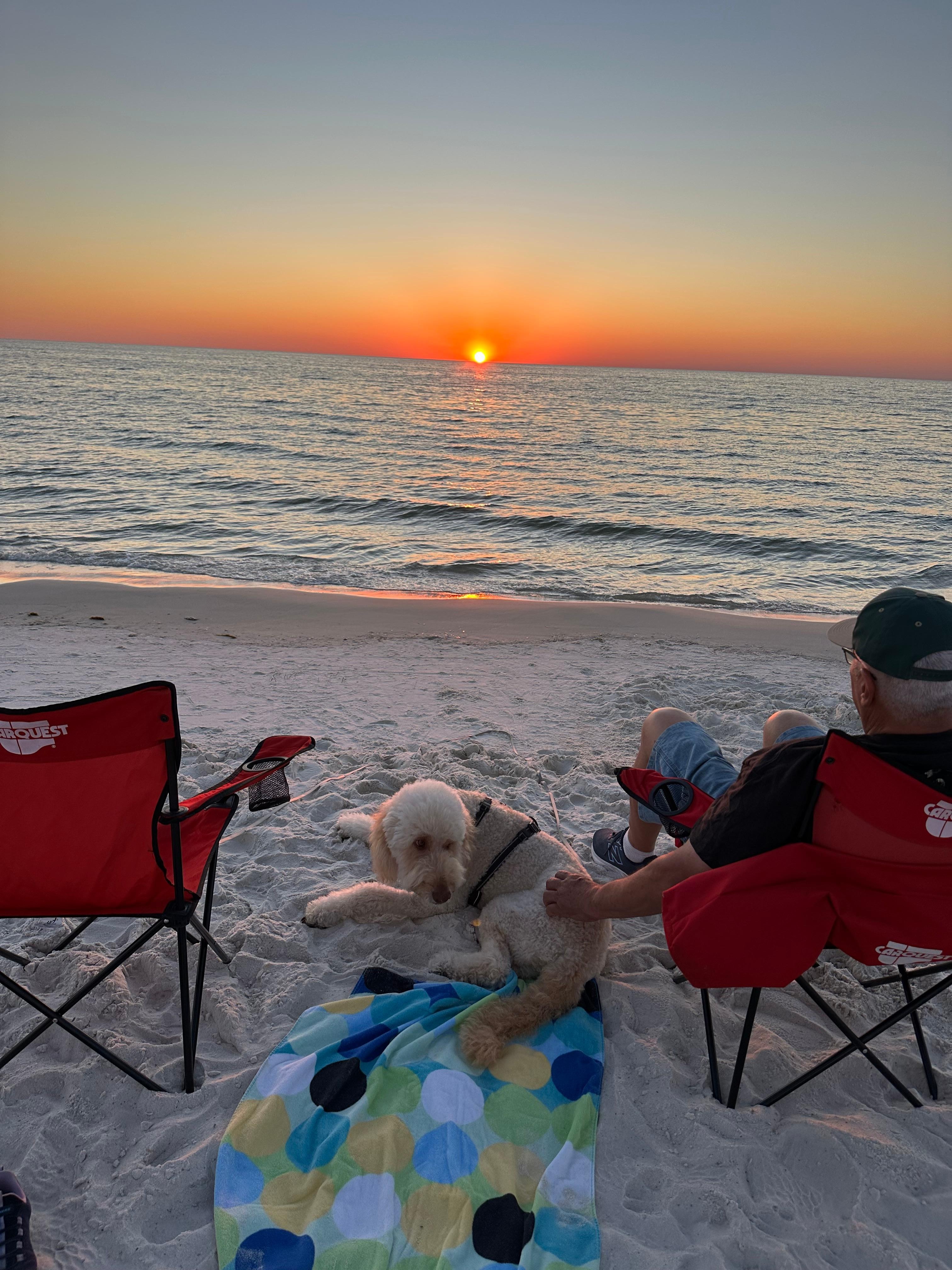 After a long day of sightseeing it was heavenly to just take in the beautiful sunset. 