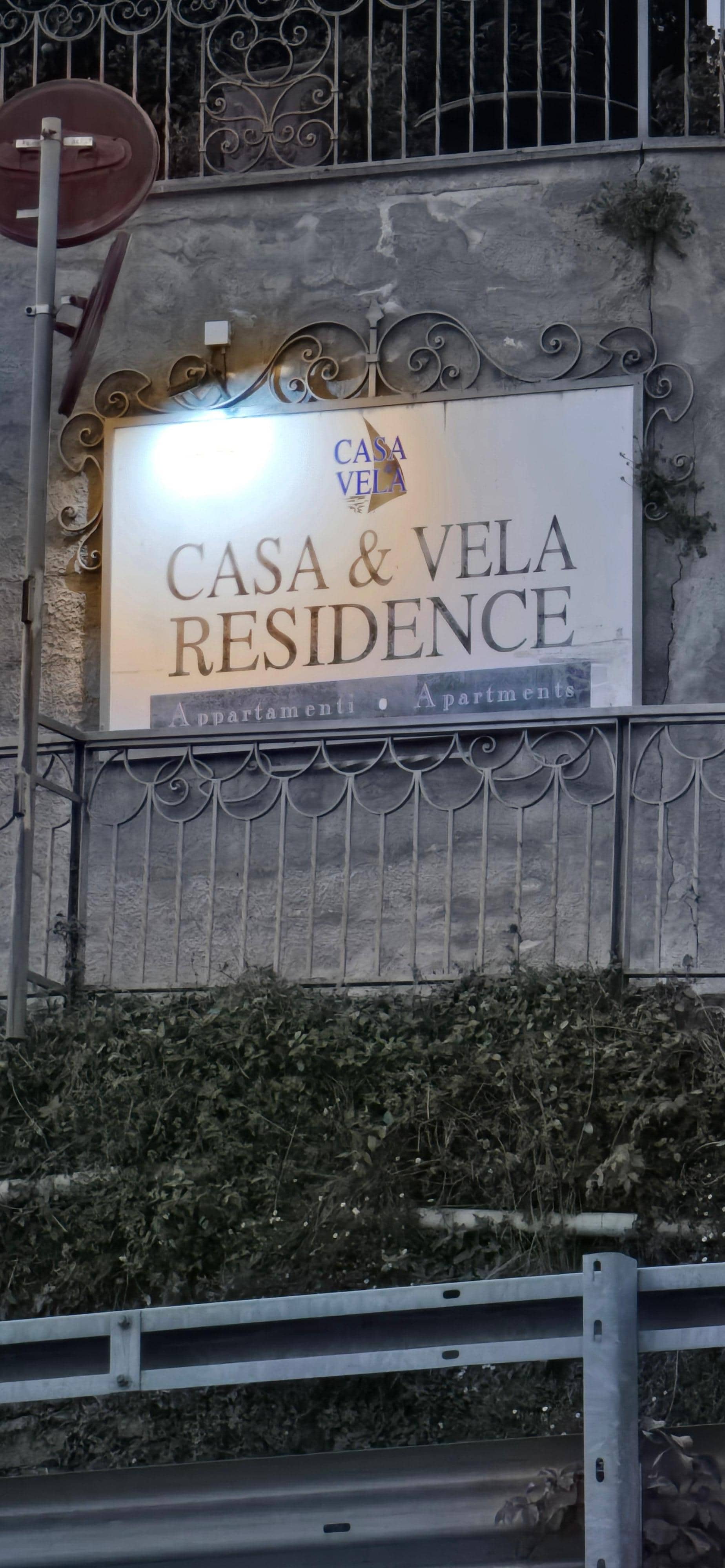 Casa e Vela sign