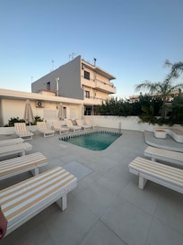 Main pool area. Super quiet never full always space.