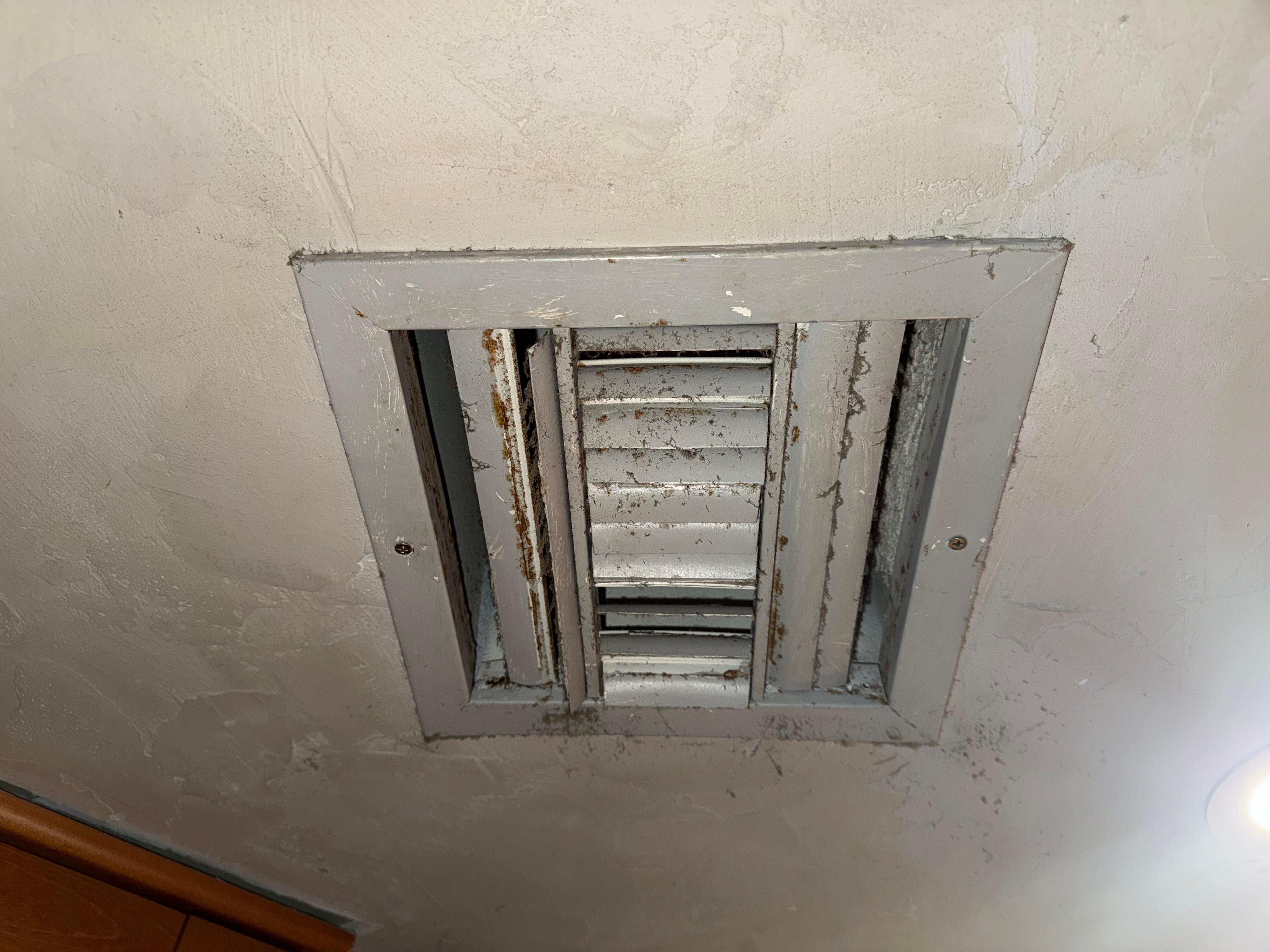 Dirty vent register