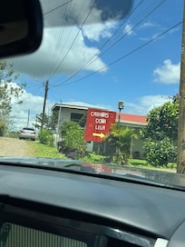 The entrance to the property is just before this sign, on the right. This was a helpful landmark for us so wanted to share.