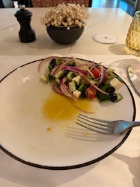 When you take out the capsicum, this is what is left of a greek salad. 🤷🏼♂️
No other complaints.