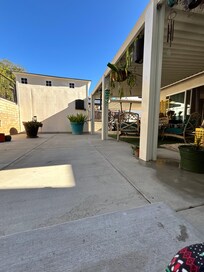 Relaxin’ on the front stoop