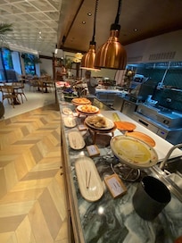 Excellent breakfast layout