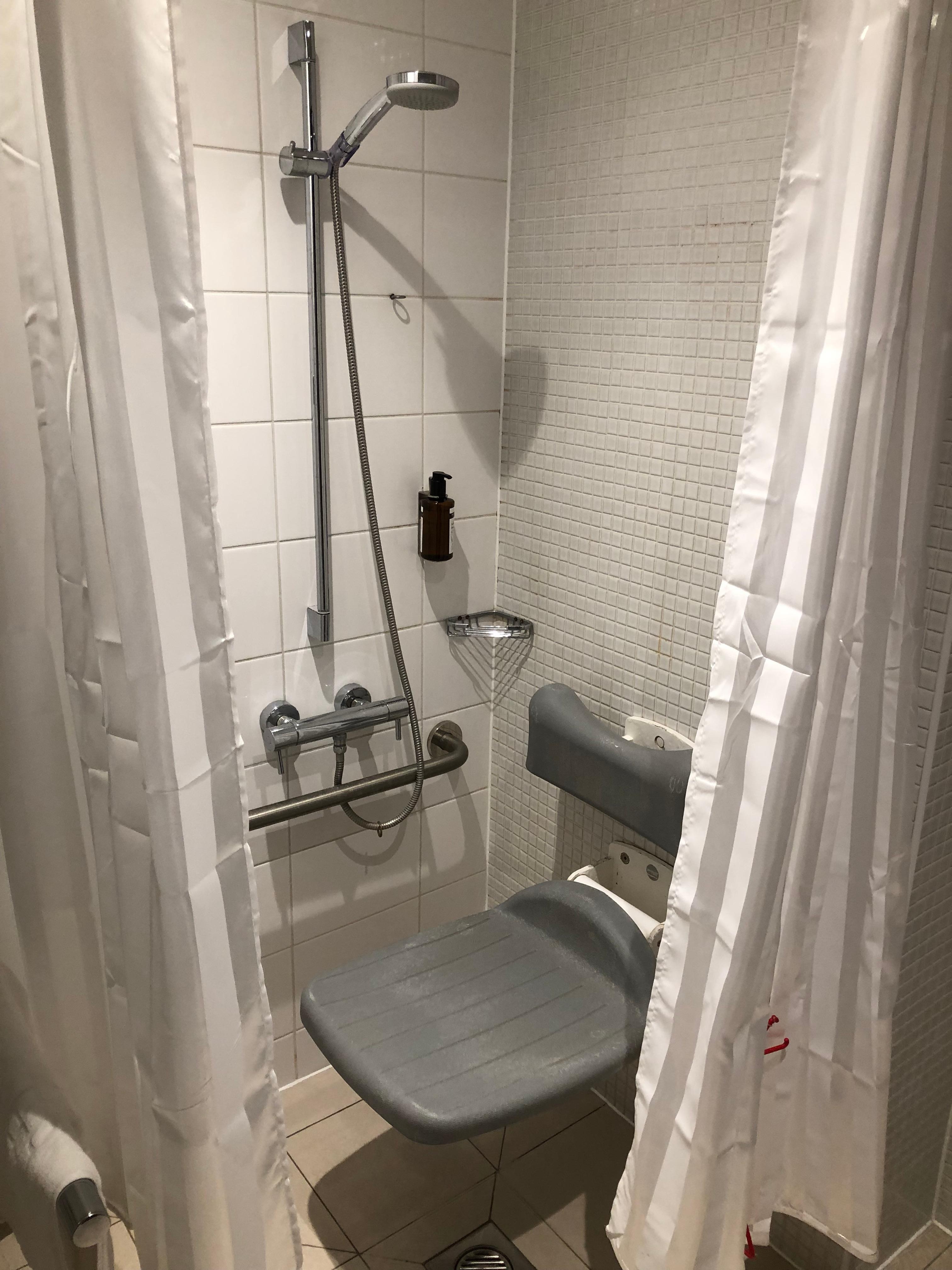Accessible shower stall.