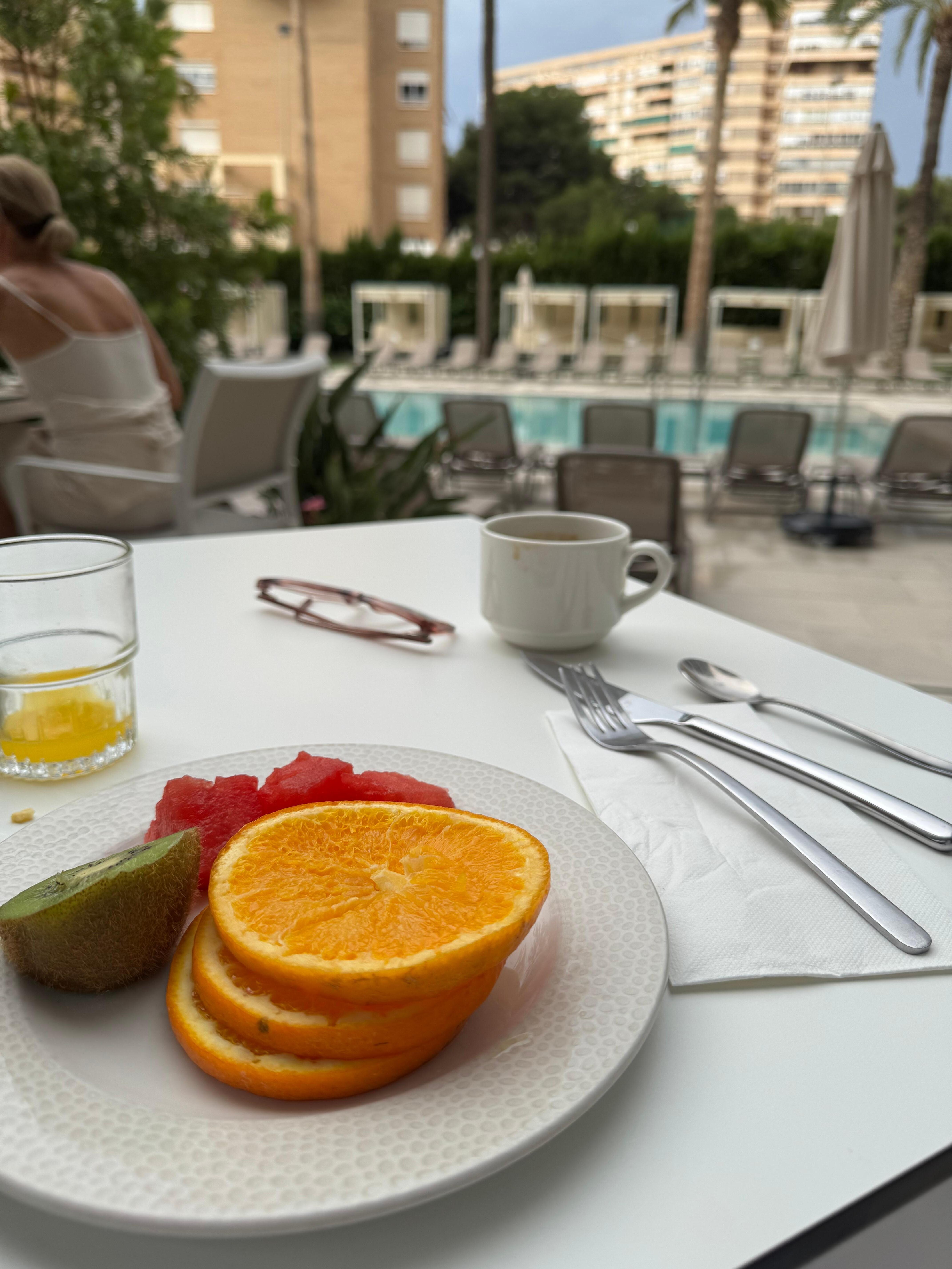 Breakfast 