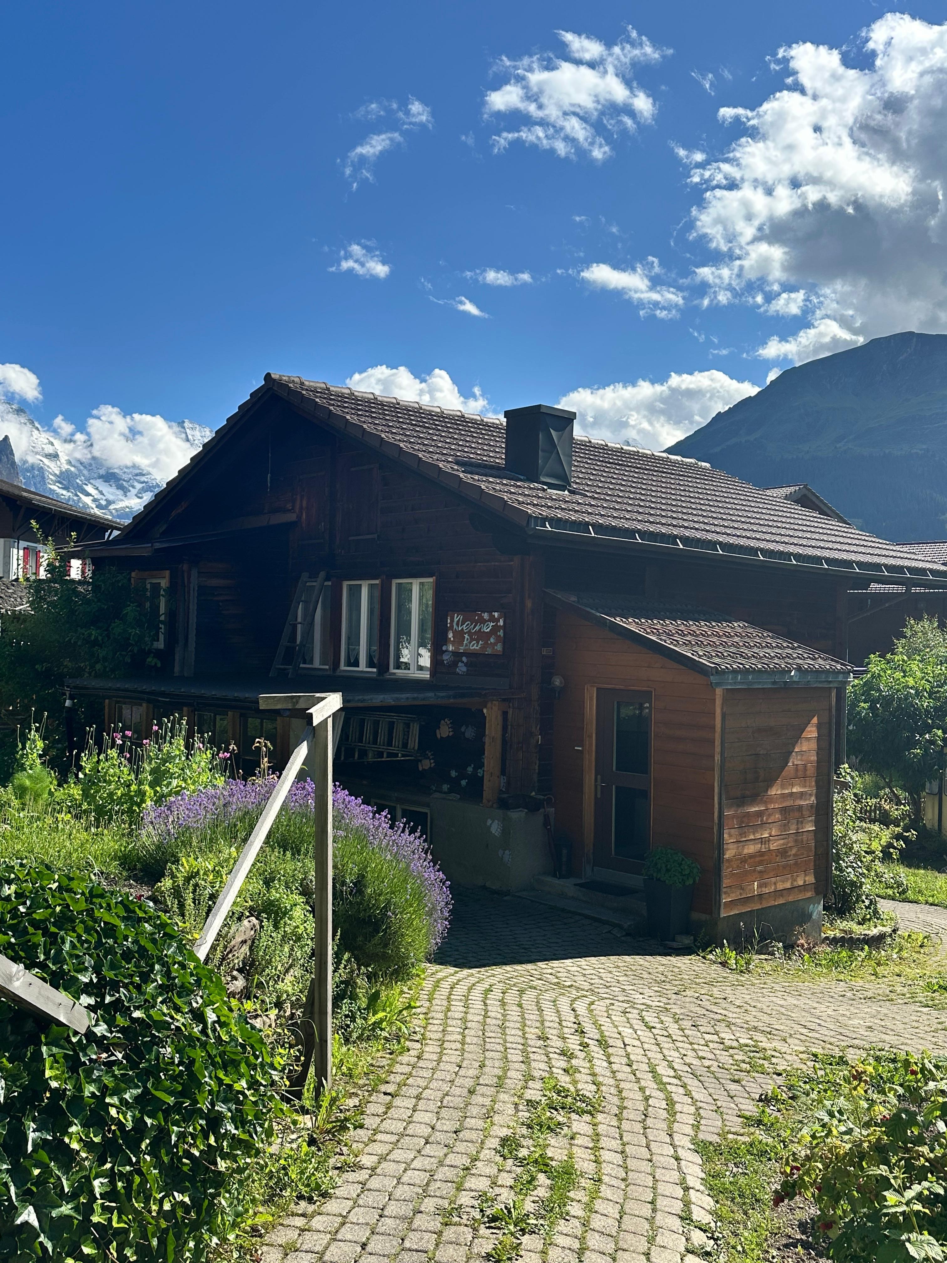 The small chalet apartment with two bedrooms where we stayed.