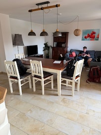 Spacious living/dining/kitchen comination