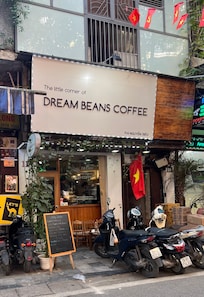 This is the neighborhood—very beautiful and fun place.