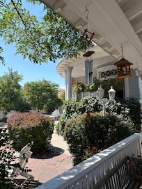 Side patio with flowers