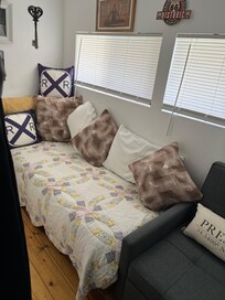 Cute little side room with nook closet. Adorable.