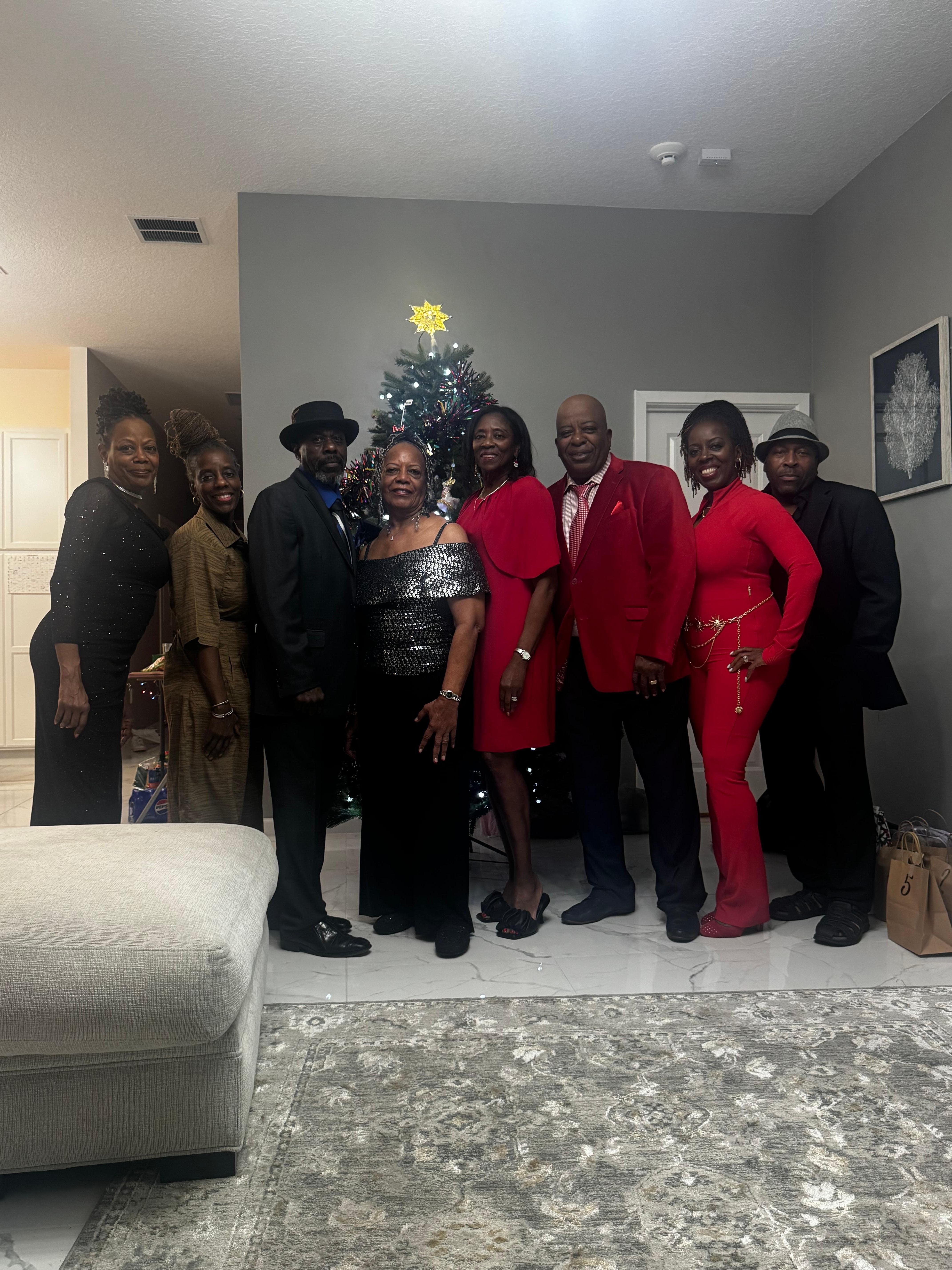 Some of the family members dressed for Christmas Dinner!!