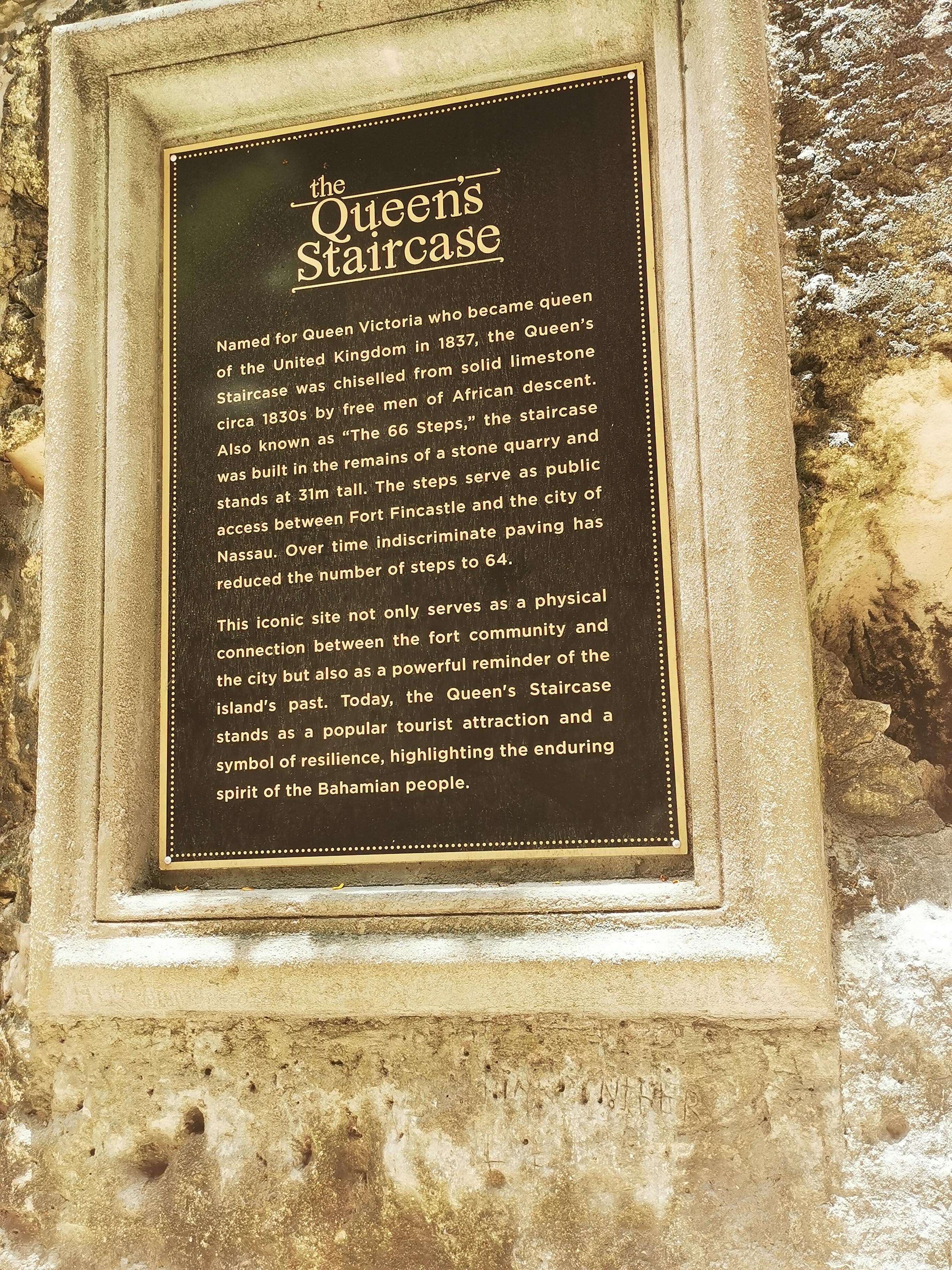 Queen's Staircase 