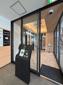 駅からほぼ直結でした。