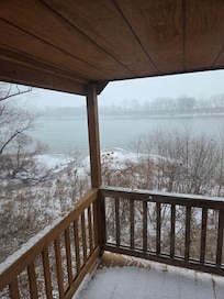 Snowfall during our stay and a majestic fog was perfect for a nice hot coffee on the porch overlooking the river - and then on to a toasty fire!