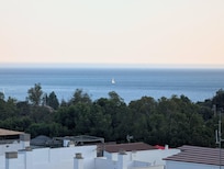 Vue sur la mer (zoom)