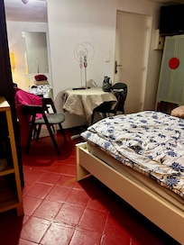 Beds ok, floor not super clean