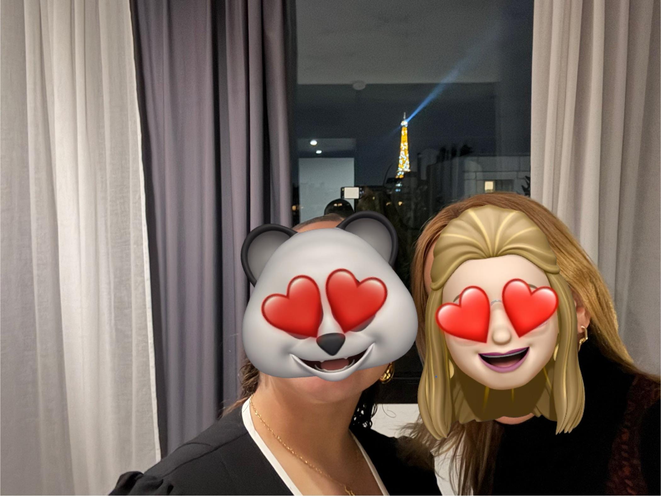 6th floor room with Eiffel Tower view 100% recommend! 