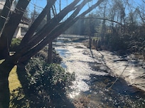 Roaring River Vineyards