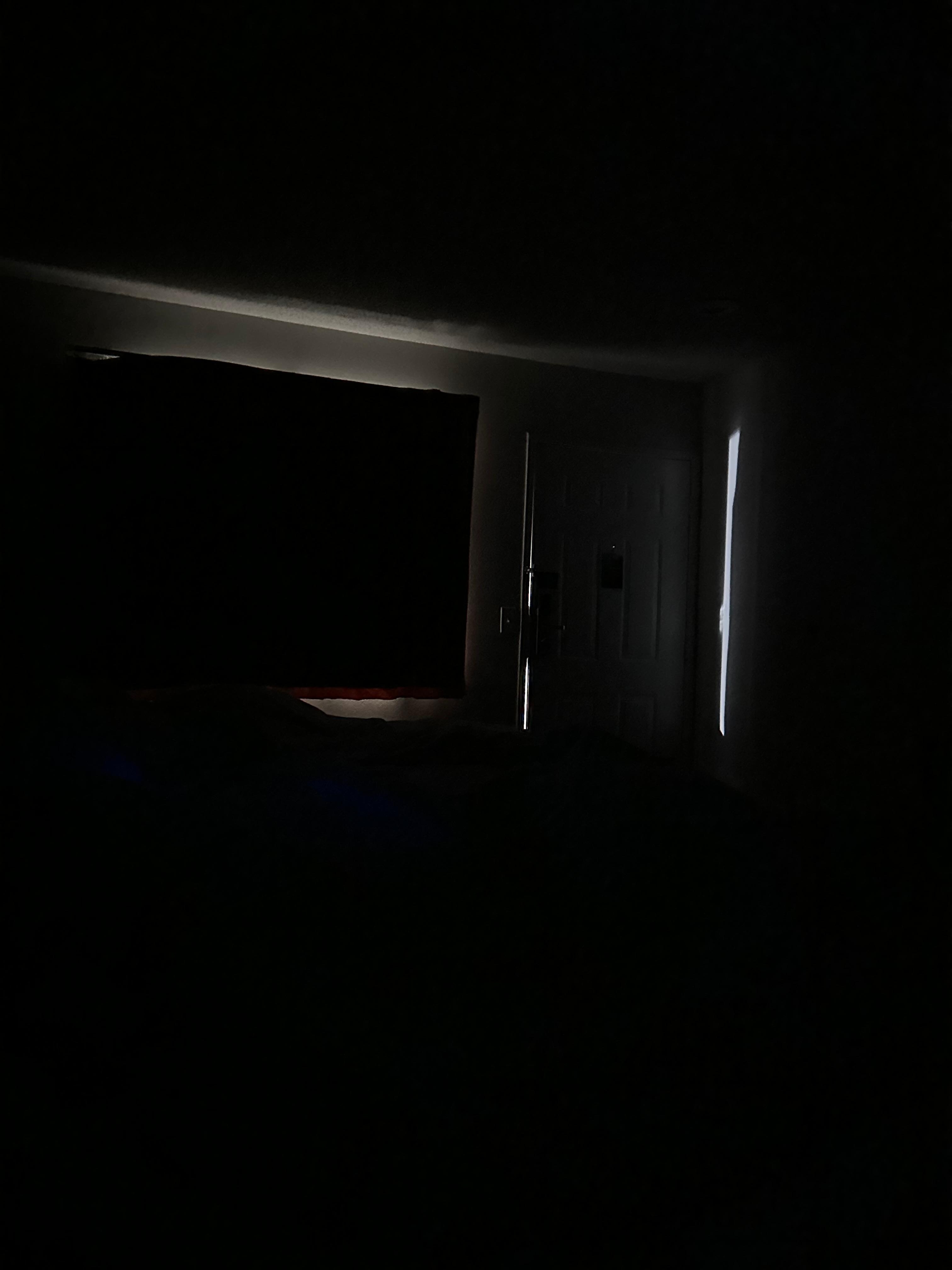 Curtain and door didnt shit