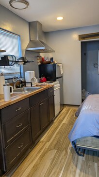 The kitchen was well equipped.