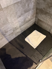 Shower covering to prevent smell but no help