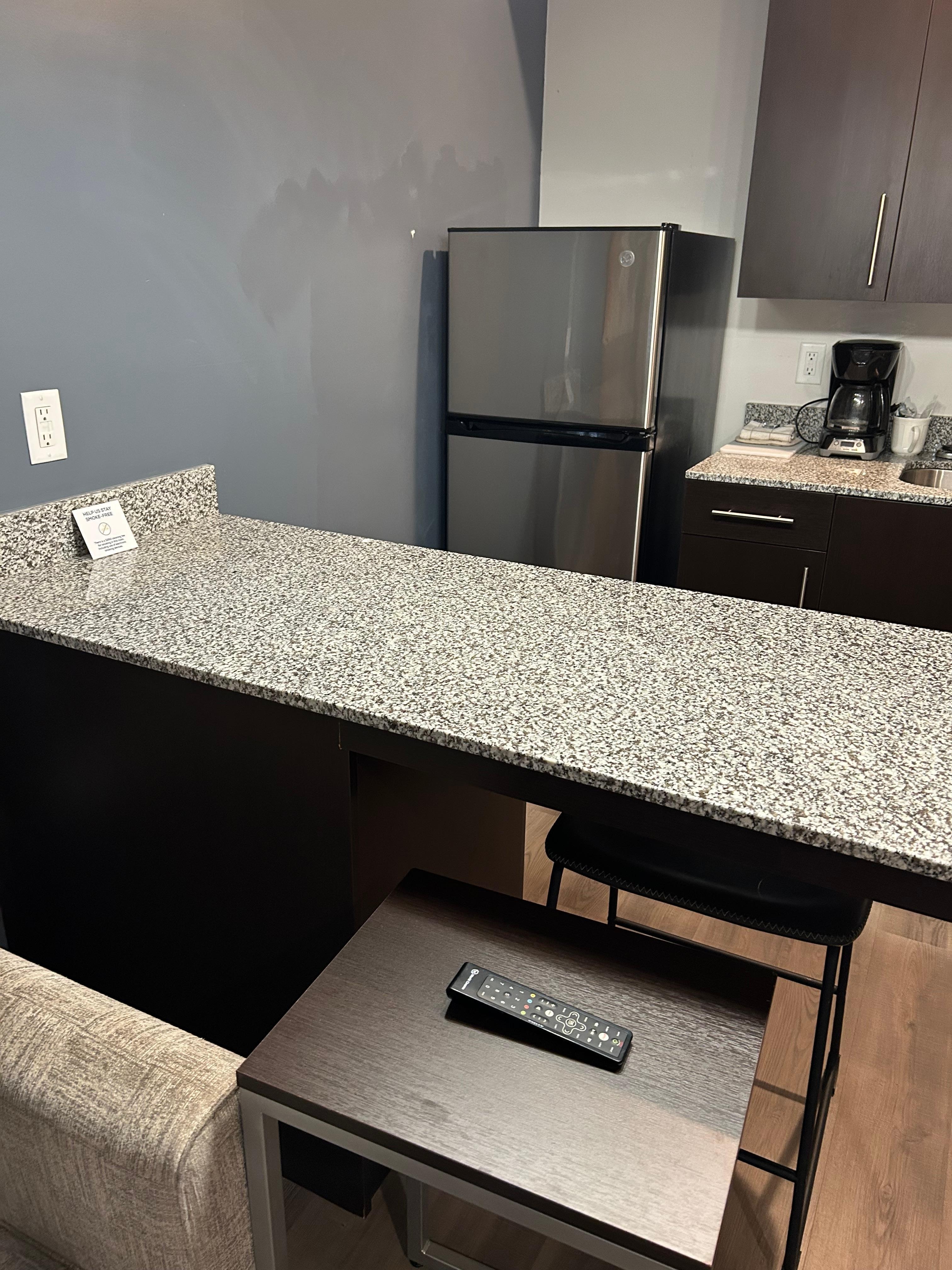 Eating table with chairs 