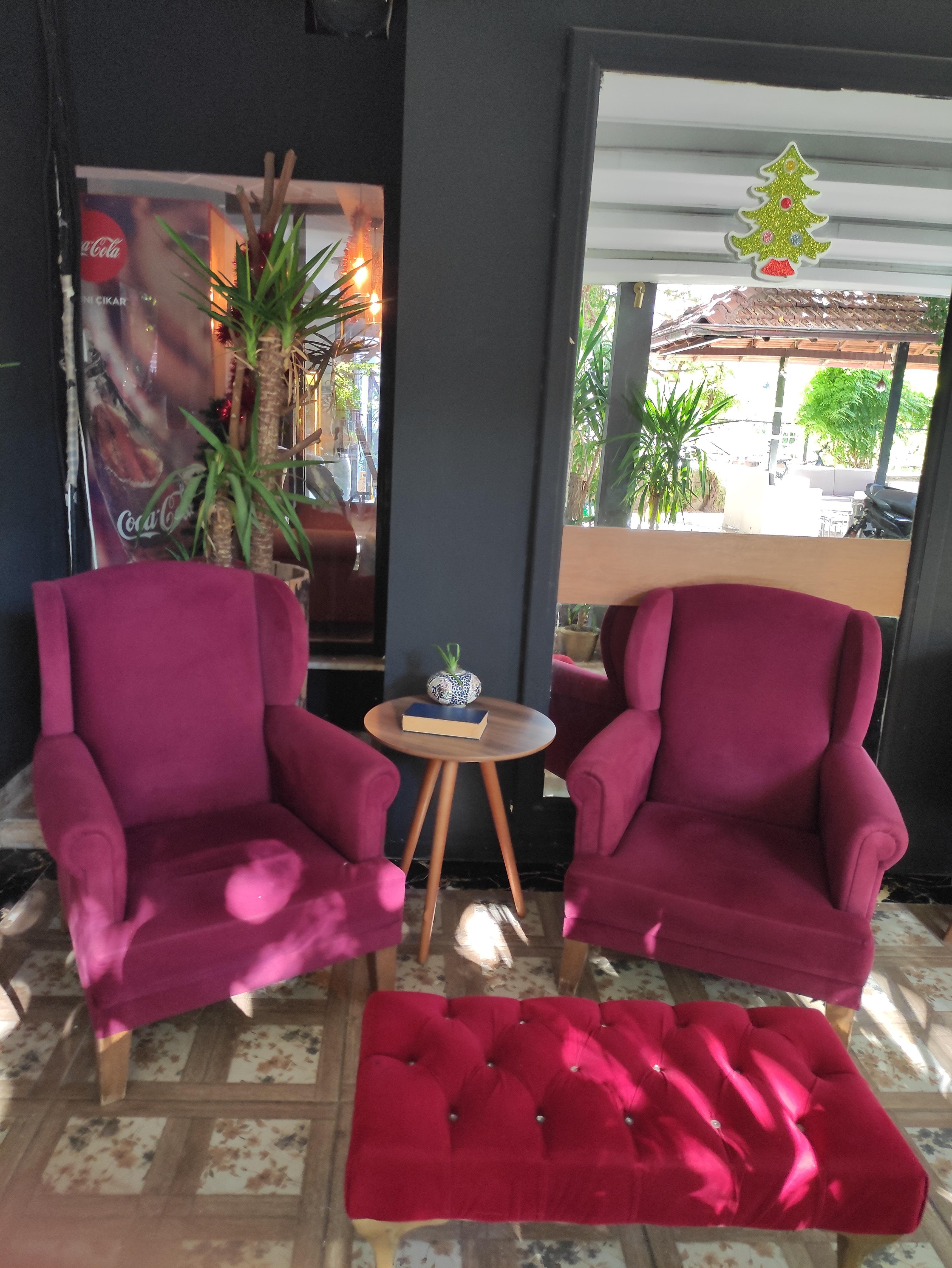 Otel bahcesi