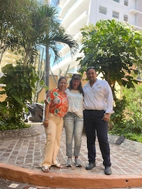 Muchas gracias por tu hospitality, Fidel y Gaby