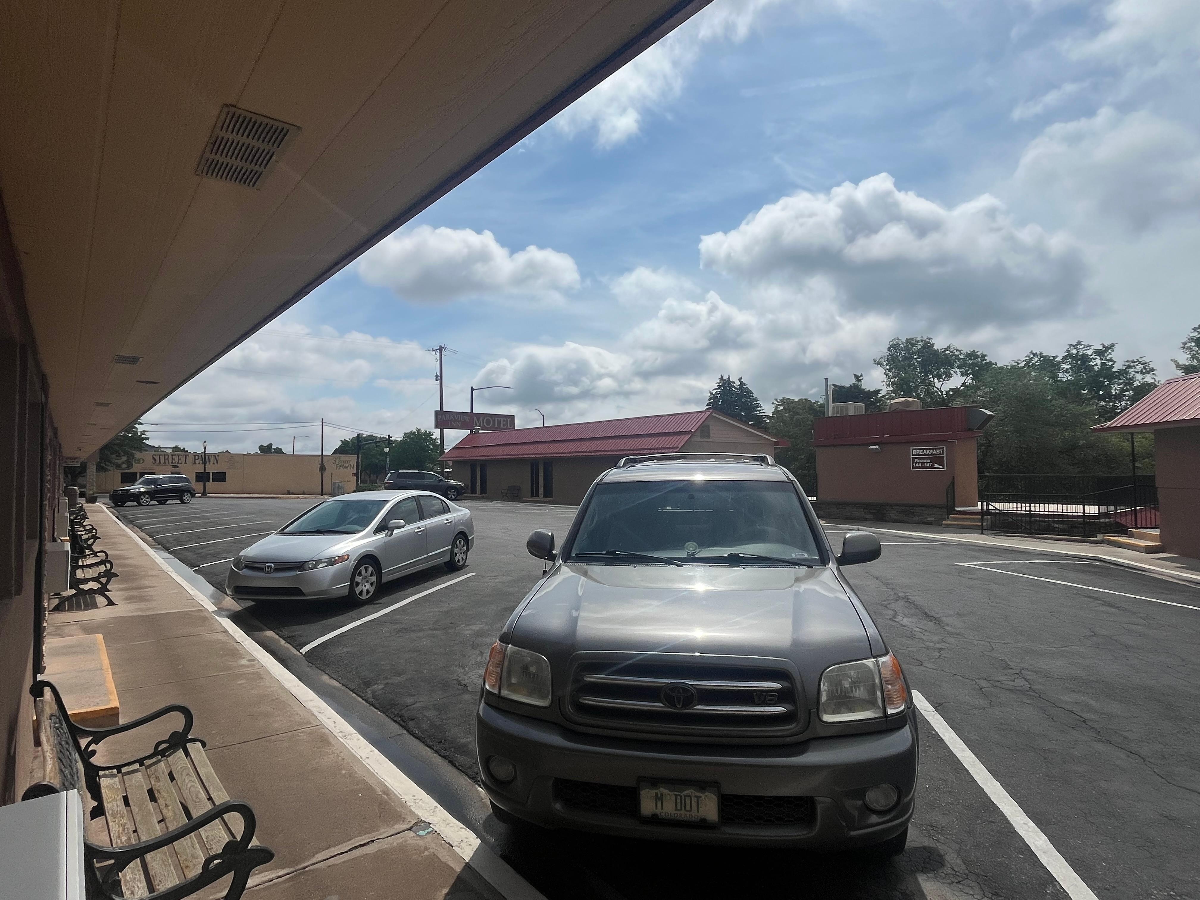 Parkview Inn Motel