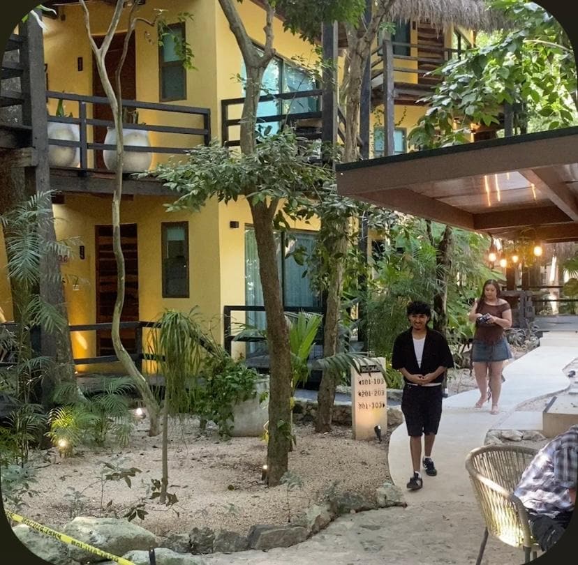 On our way to XPLOR with the staff. 