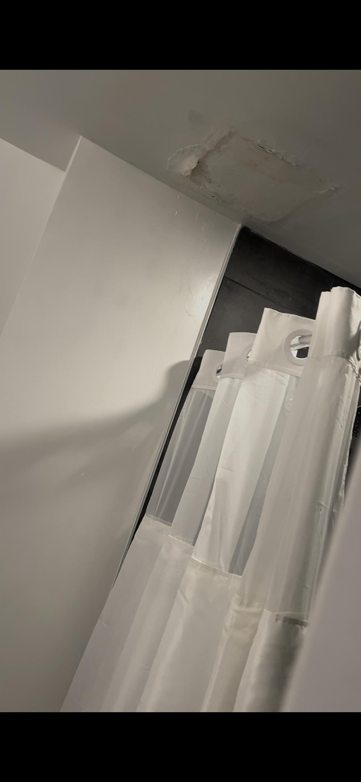 The leaky square. If only videos were allowed on VRBO!