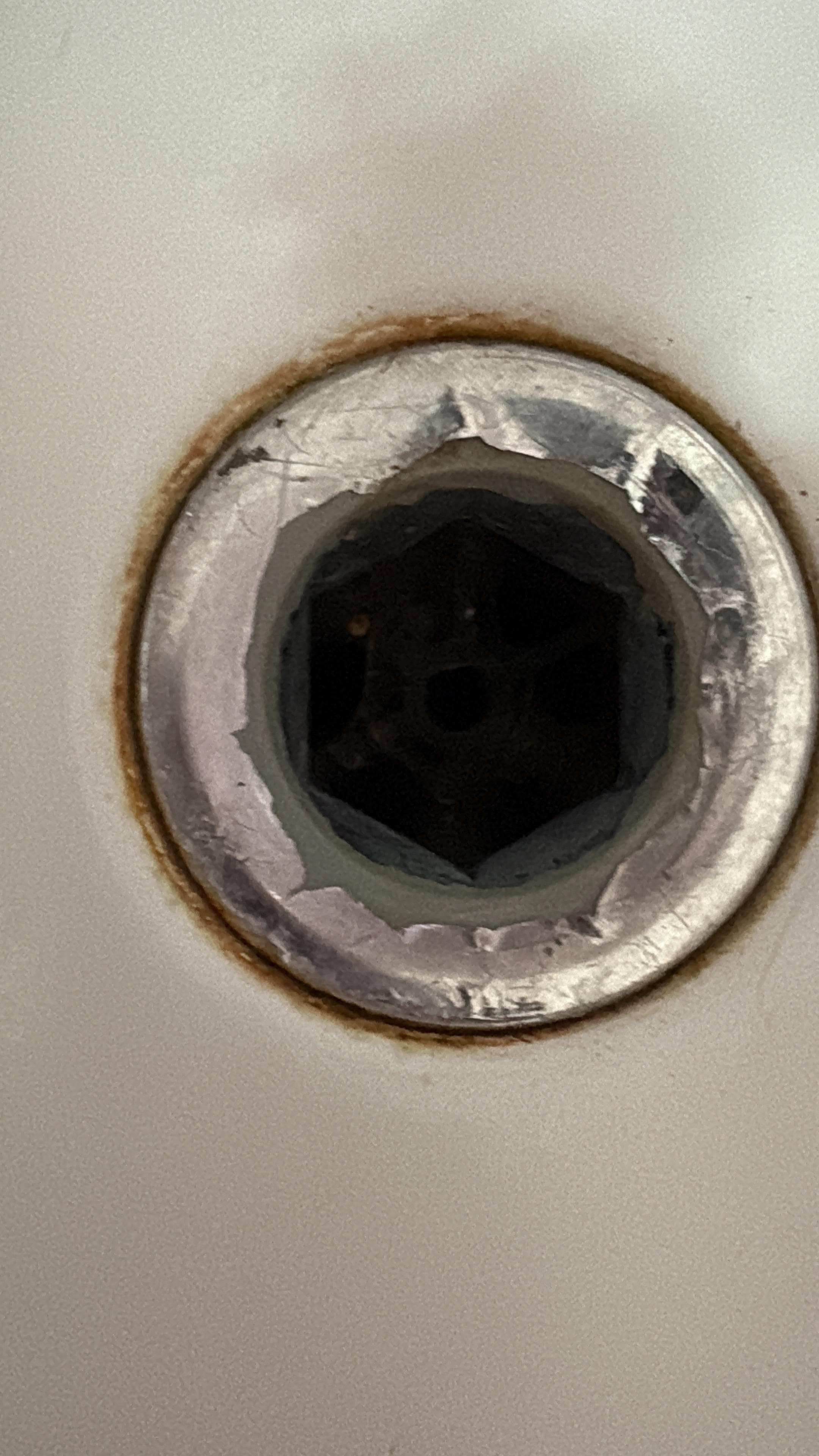 Cheveux moisis et noircit par le temps sans nettoyage 