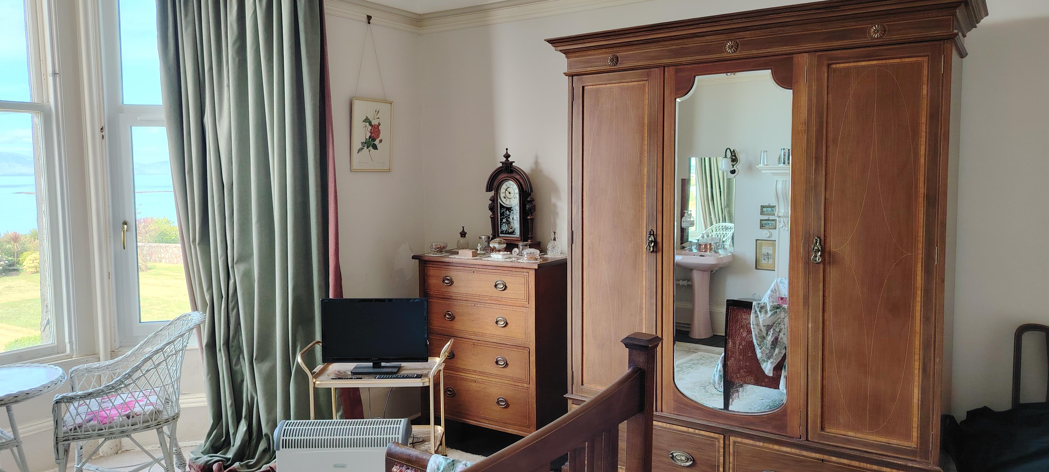 Main bedroom