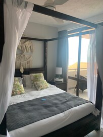Very comfy bed