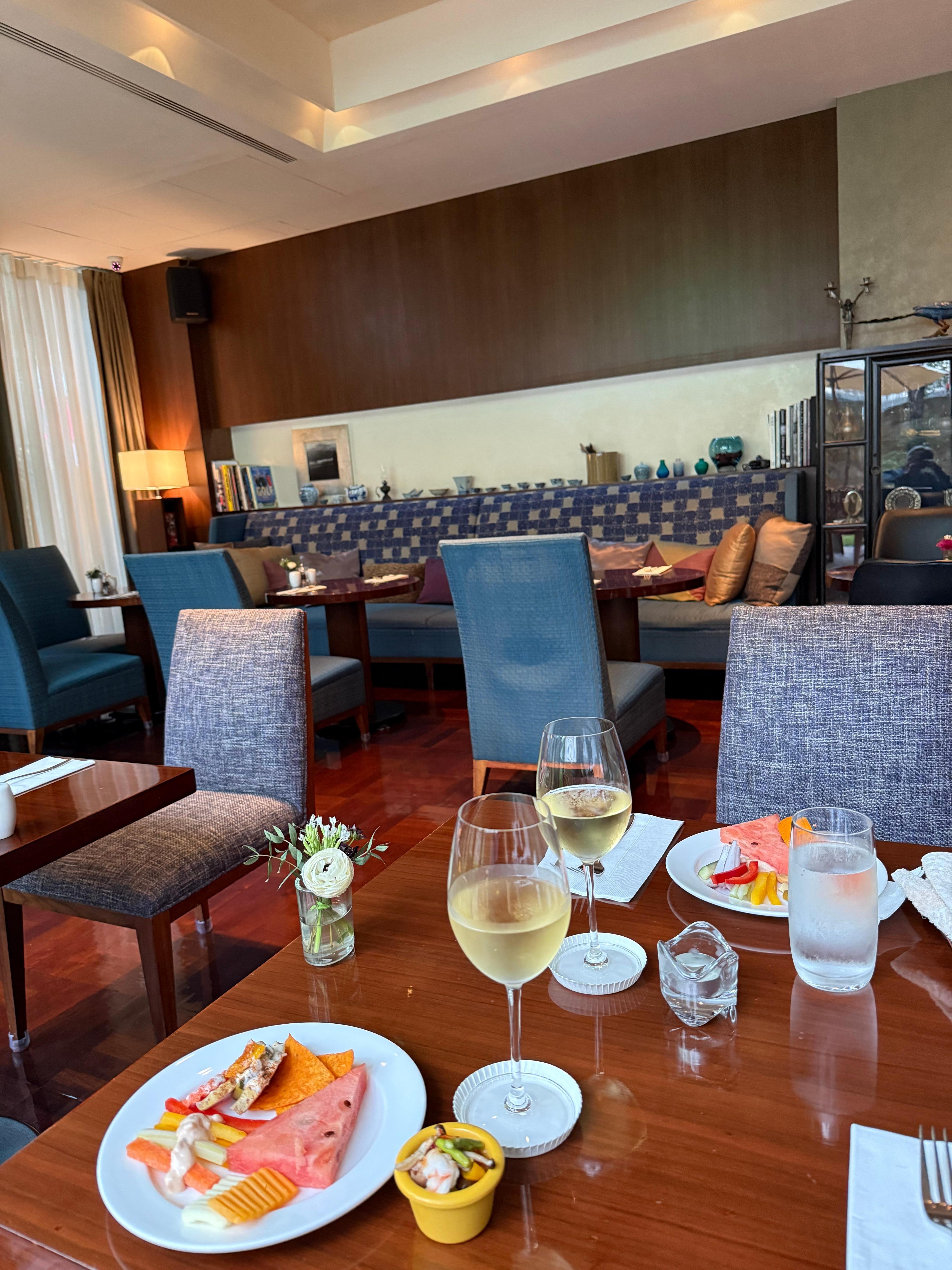 ハッピーアワー