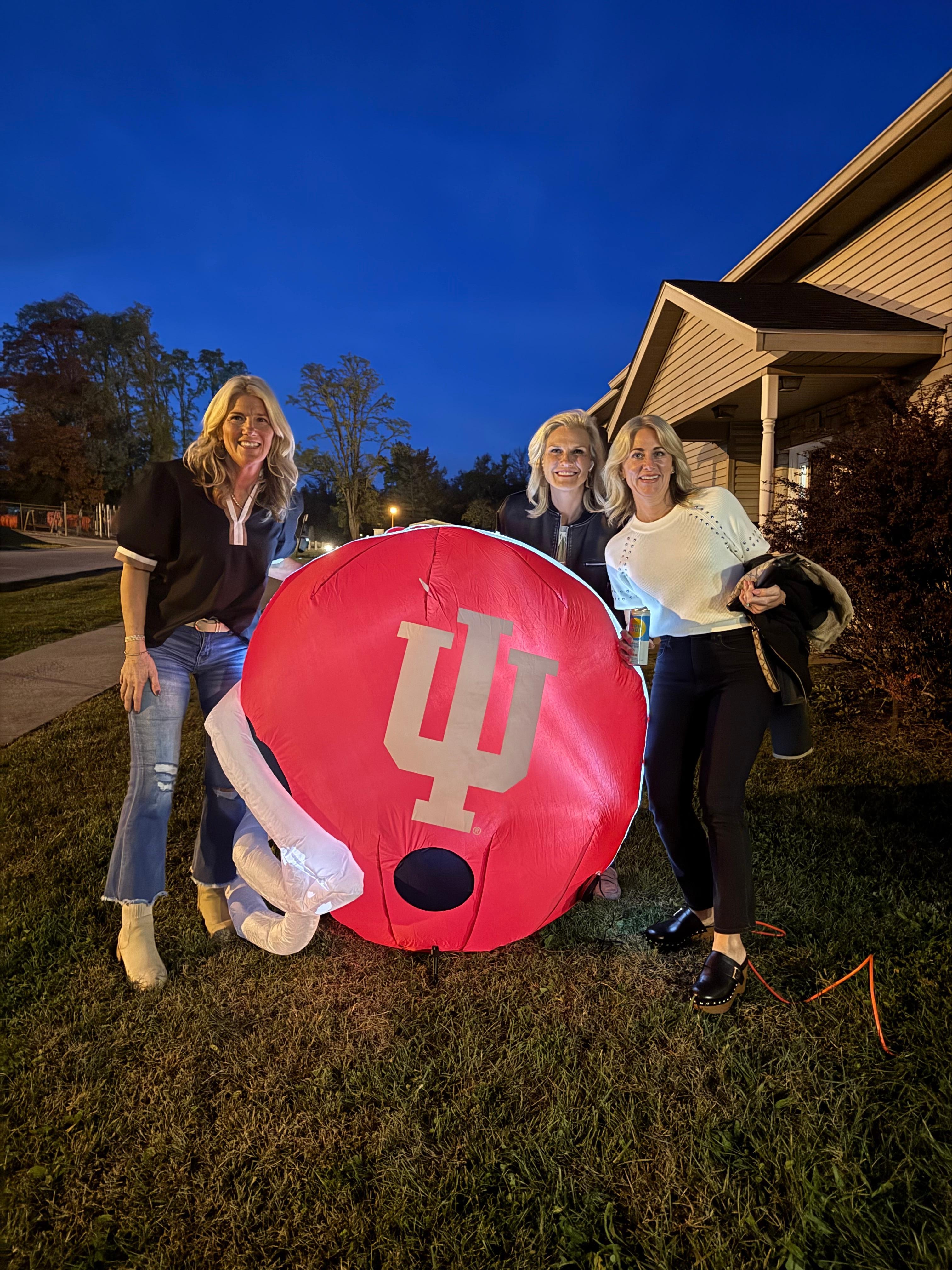 Outdoor decorations for game day provided by owner!  So fun! 