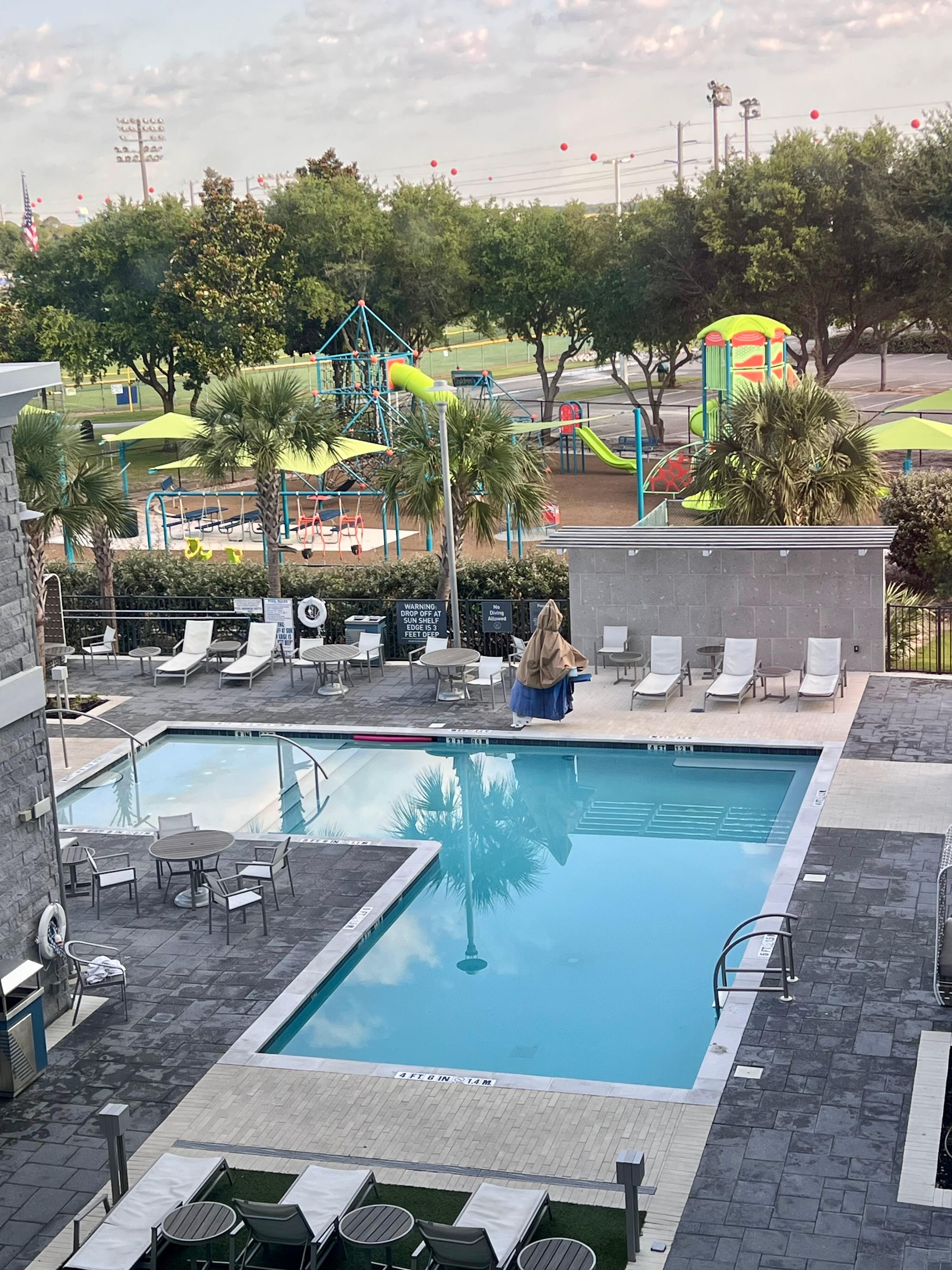 Pool area 