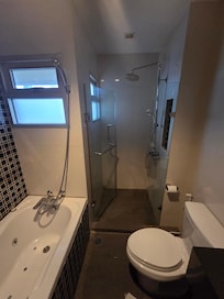 They kept the windows open and there was bugs everywhere. The tub and the shower was not cleaned..