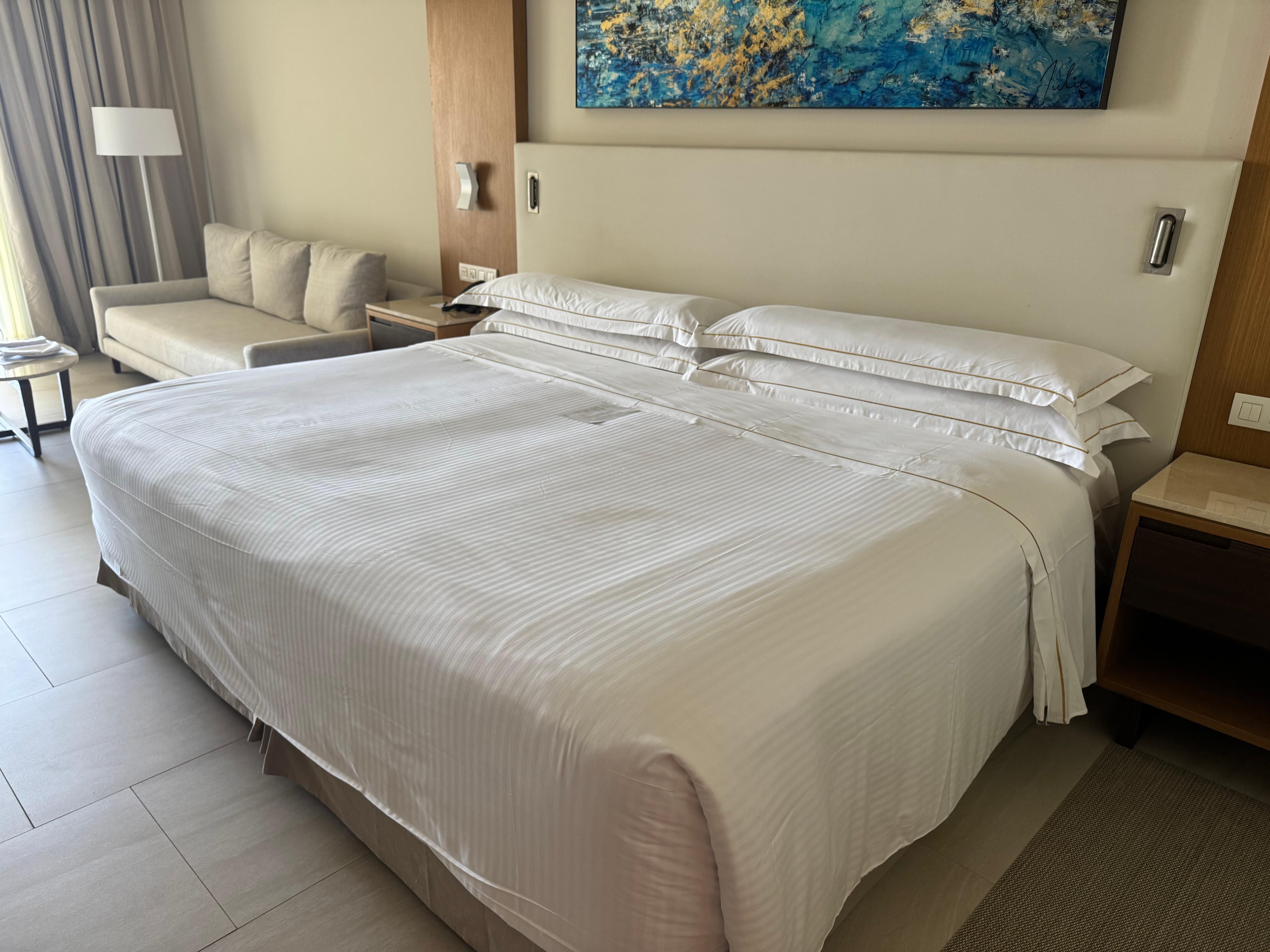 King room 4 th floor