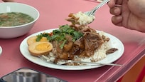 ナイトバザール奥のフードコート