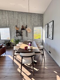 Kitchen to living room